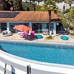 فيلة Luxury Maggiore *